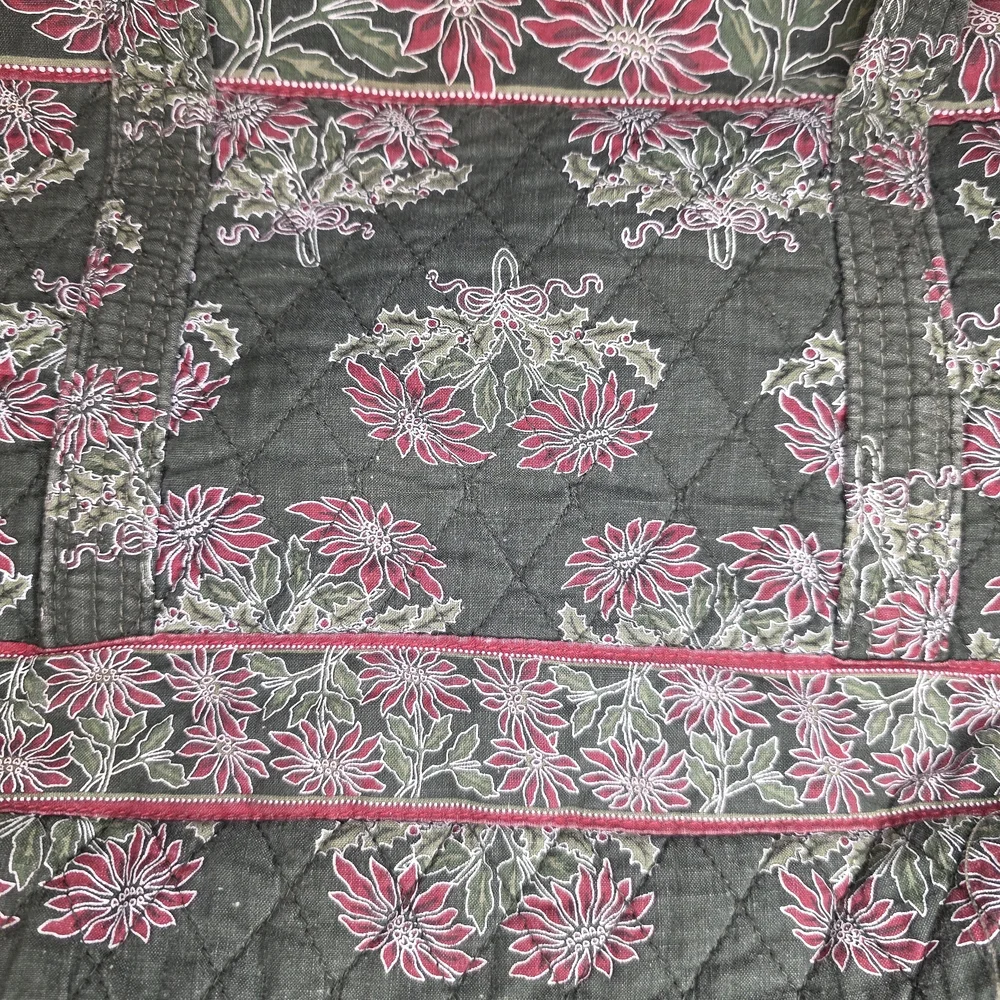 Vera Bradley Floral Tote in‎ Gray and Pink